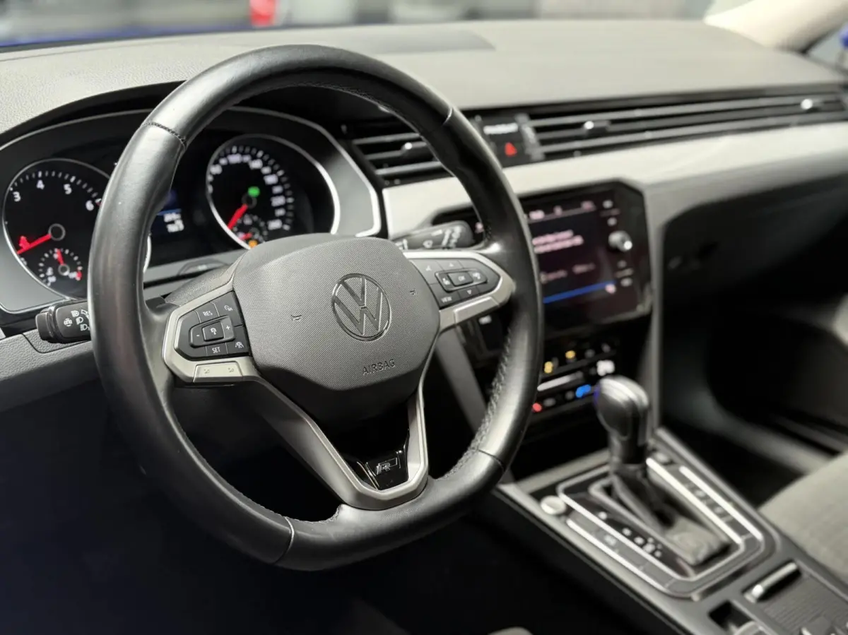 1.5 TSI R-Line | Matrix | Camera