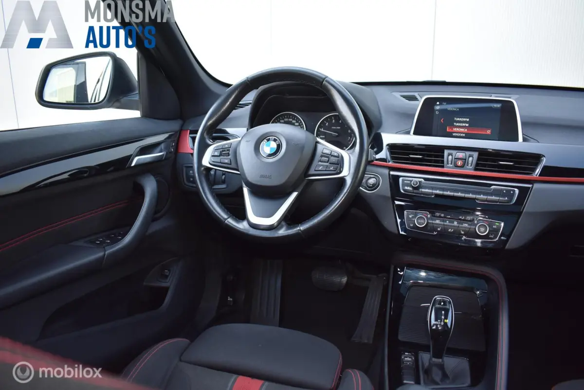 sDrive18i AUT. Sport Alpinweiss Pano Stoelverw. 18" LMV Privacyglass Nette auto!
