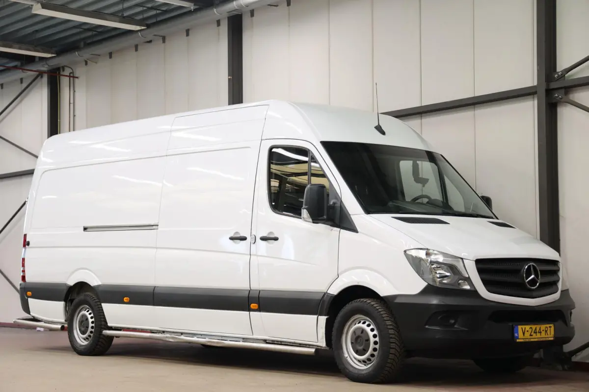 311 2.2 CDI AUTOMAAT L3H2 POST NL EURO 6