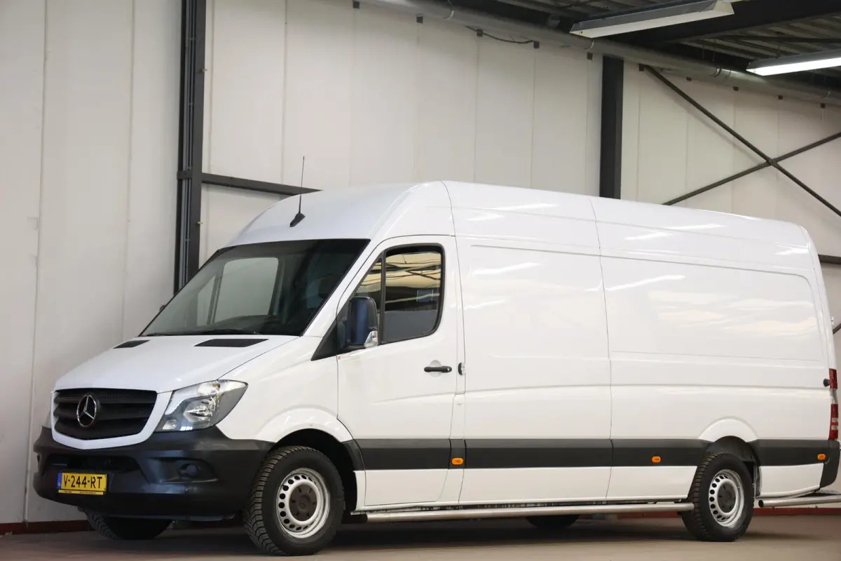 311 2.2 CDI AUTOMAAT L3H2 POST NL EURO 6