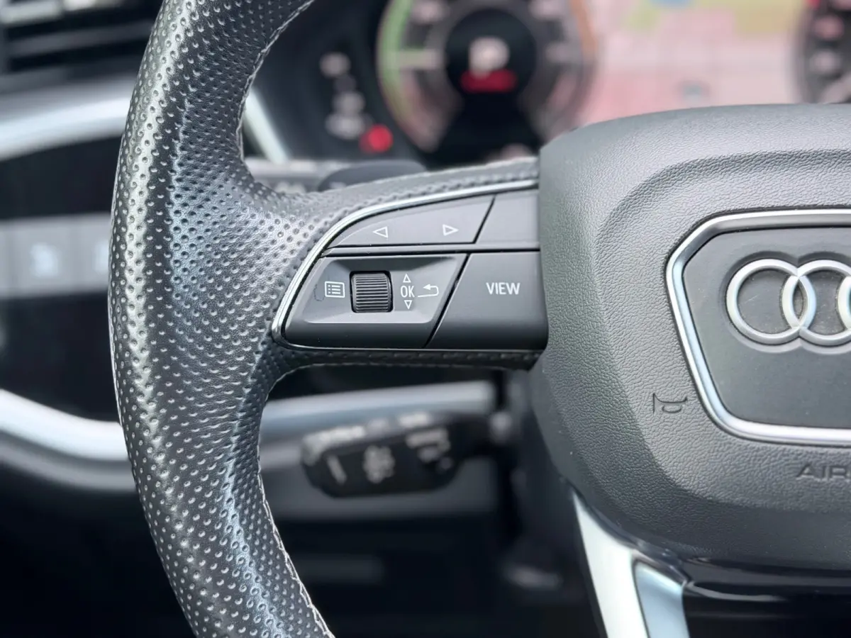 45 TFSI e S Edition 360/Matrix/Keyless