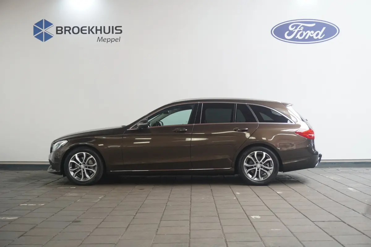 250 Prestige | Airco (automatisch) | Cruise control | Electronic climate controle