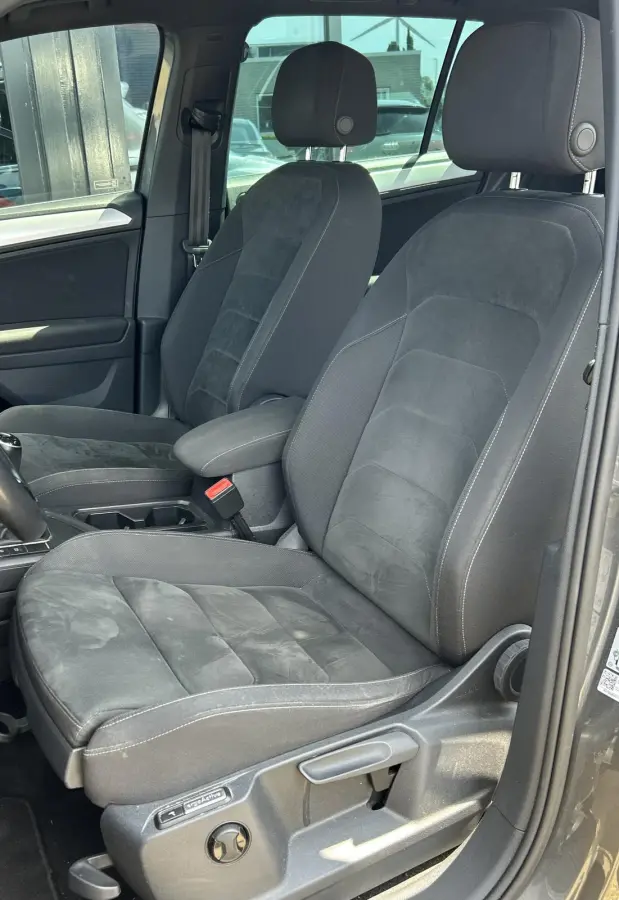 1.4 TSI ACT R-Line Business R 150PK | 2e Eigenaar | DEALERONDERHOUDEN | NL AUTO | PANO | Virtual | Ergo Stoelen | Stoelverwarming | DAB+ | Adaptive Cruise Control | Parkeersensoren Voor en A