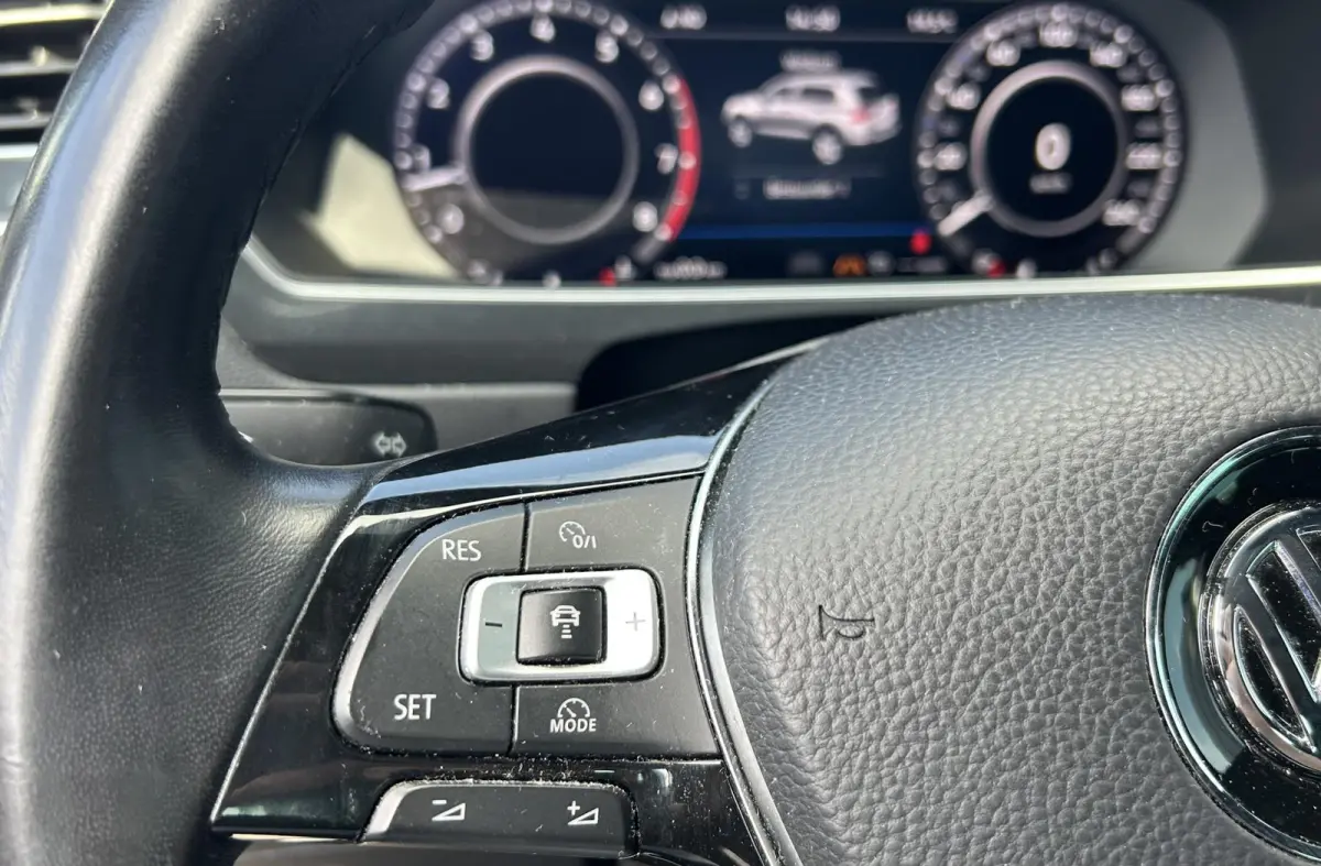 1.4 TSI ACT R-Line Business R 150PK | 2e Eigenaar | DEALERONDERHOUDEN | NL AUTO | PANO | Virtual | Ergo Stoelen | Stoelverwarming | DAB+ | Adaptive Cruise Control | Parkeersensoren Voor en A