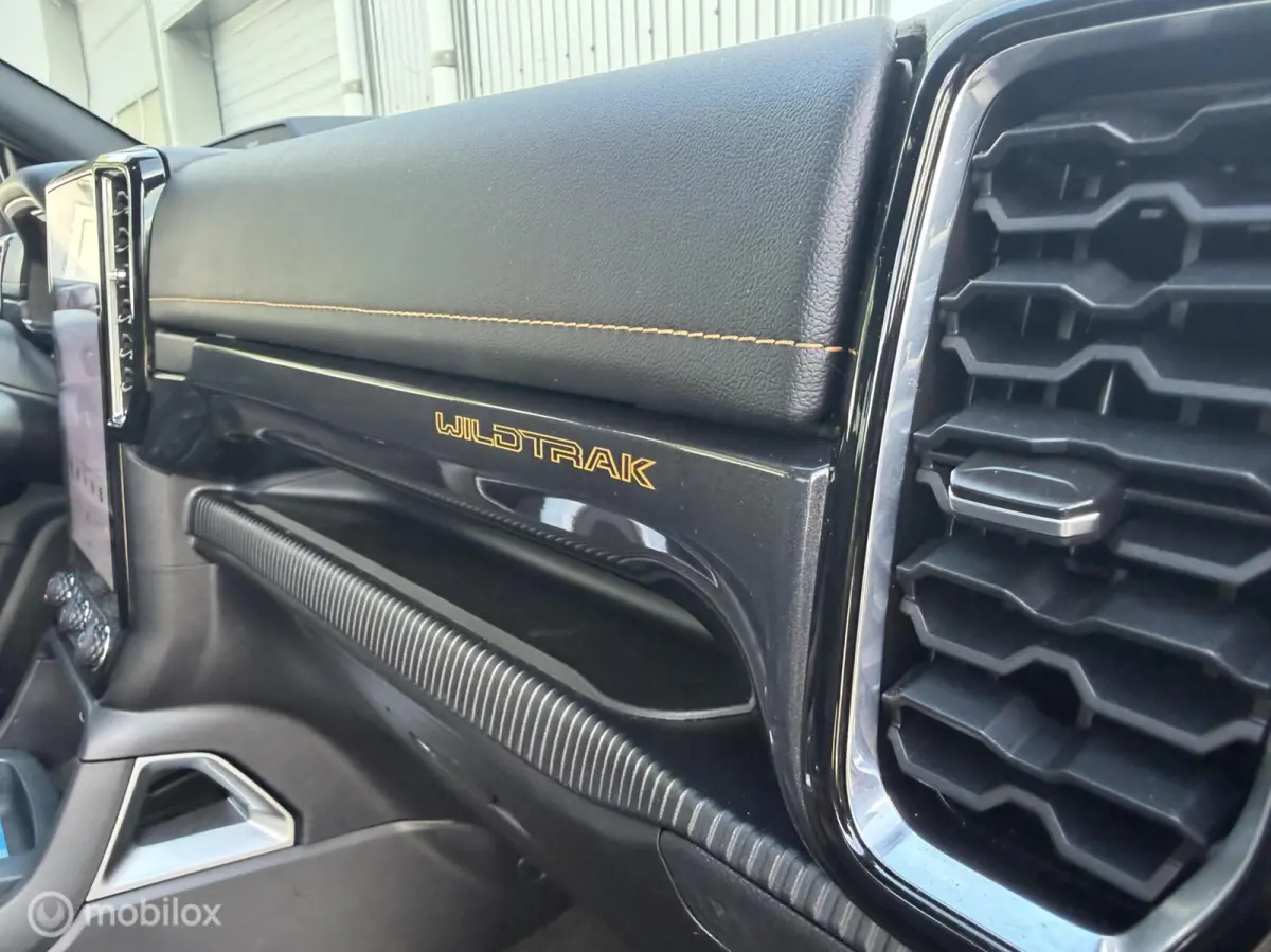 2.0 204pk EcoBlue WILDTRAK 2024 / 4WD / NL-AUTO / Full options / 3500kg / NAP
