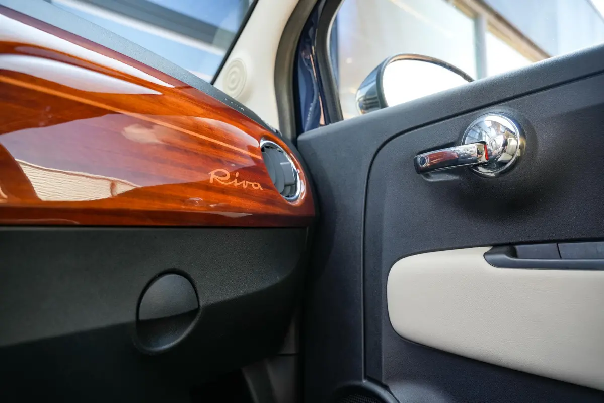 0.9 TwinAir T Riva Schuifdak Leer Navigatie Cruise Control PDC