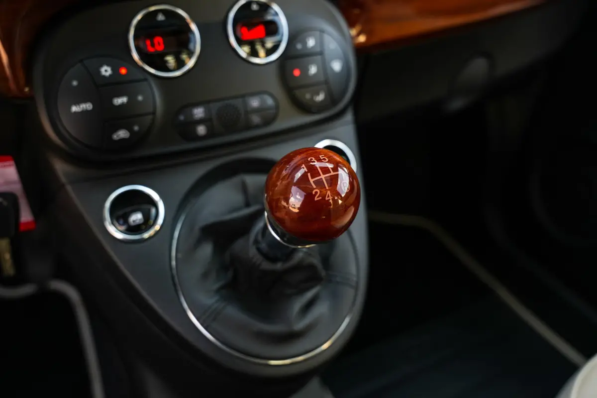 0.9 TwinAir T Riva Schuifdak Leer Navigatie Cruise Control PDC