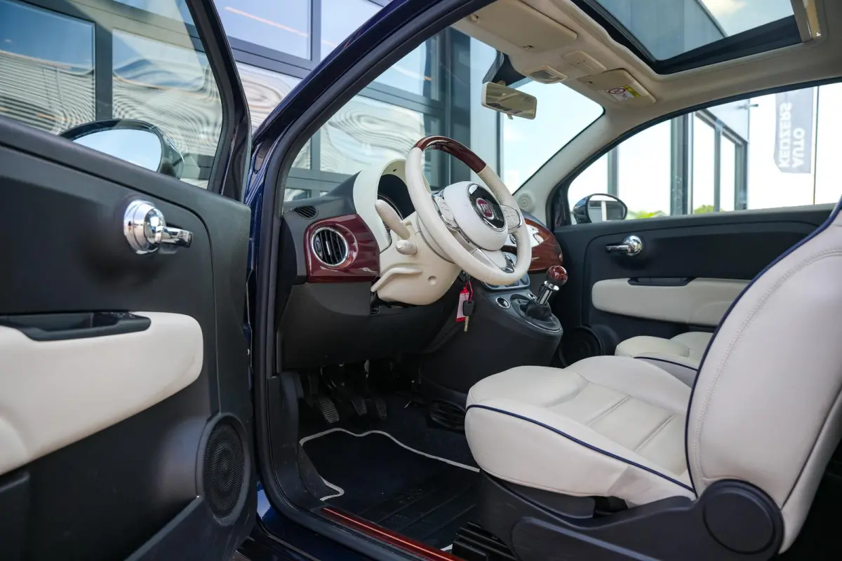 0.9 TwinAir T Riva Schuifdak Leer Navigatie Cruise Control PDC