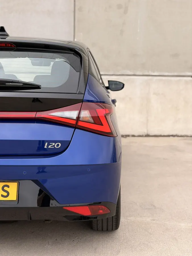1.0 T-GDI LED BOSE Trekh. Camera CarPlay 17' Navi Clima Cruise