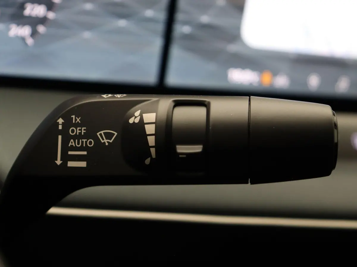 Evolve 52 kWh | Panoramadak | 445km WLTP | Bose Audio | Head-Up Display | Elektrische Achterklep |
