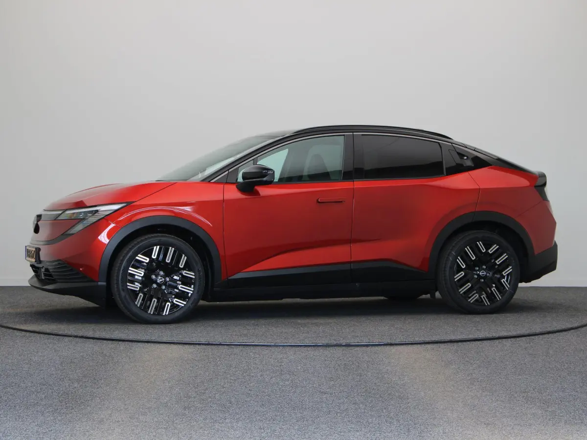 Evolve 52 kWh | Panoramadak | 445km WLTP | Bose Audio | Head-Up Display | Elektrische Achterklep |