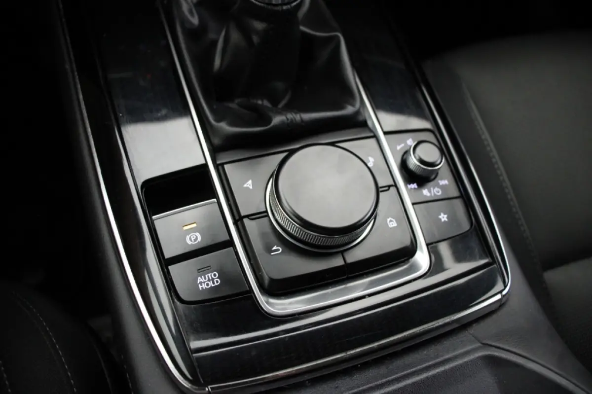 2.0 e-SkyActiv-G M Hybrid Comfort - Carplay, Camera, Stoelverw. Trekhaak
