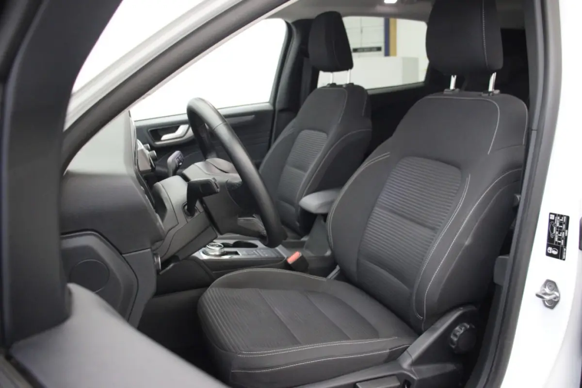2.5 PHEV Titanium - Digitaal Cockpit, Carplay, Camera, Stoelverw. Trekhaak
