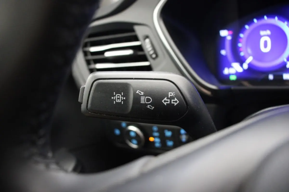 2.5 PHEV Titanium - Digitaal Cockpit, Carplay, Camera, Stoelverw. Trekhaak