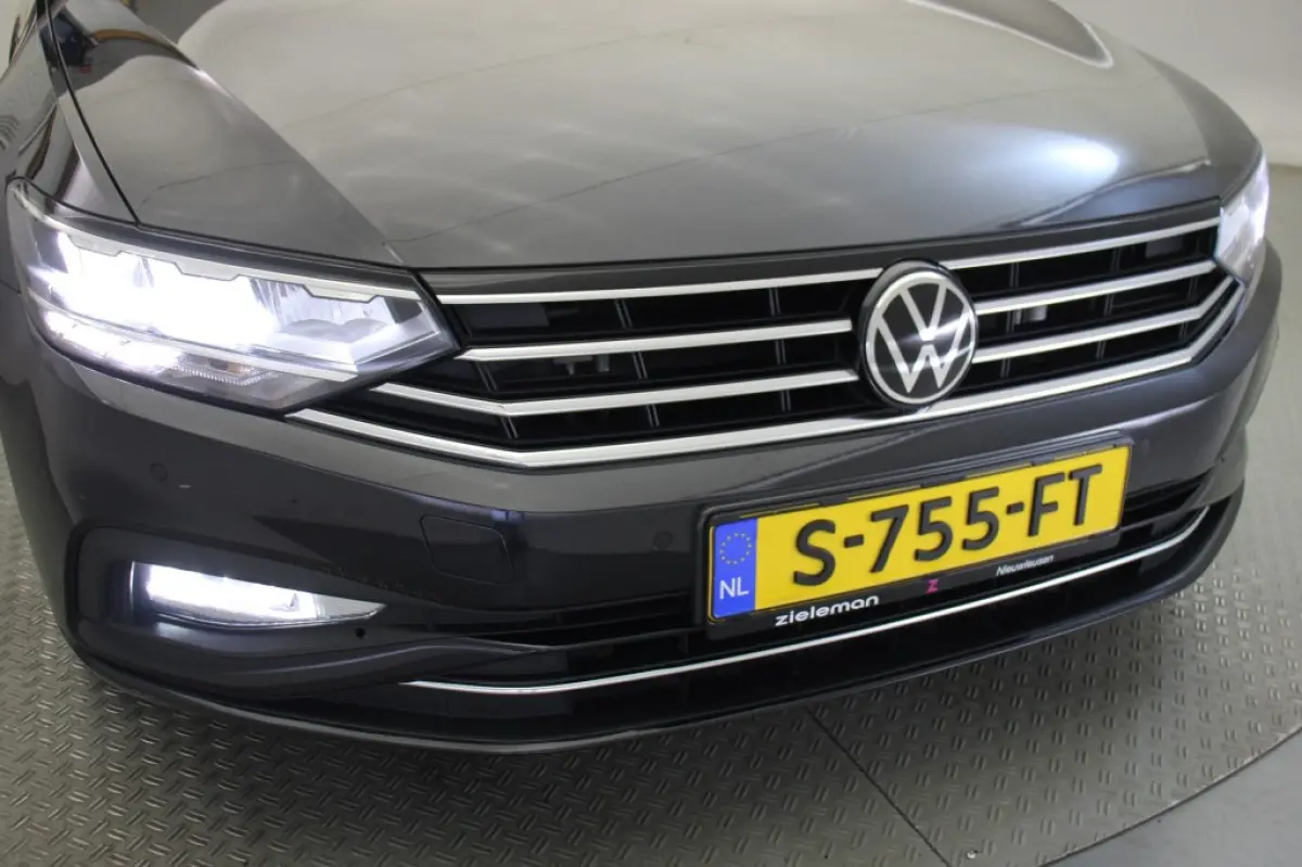 2.0 TDI Business Automaat - Digitaal Cockpit, Carplay, Stoelverw.