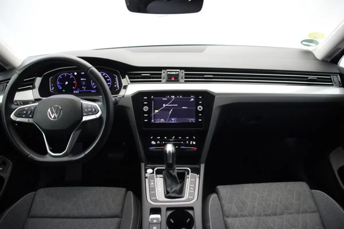 2.0 TDI Business Automaat - Digitaal Cockpit, Carplay, Stoelverw.