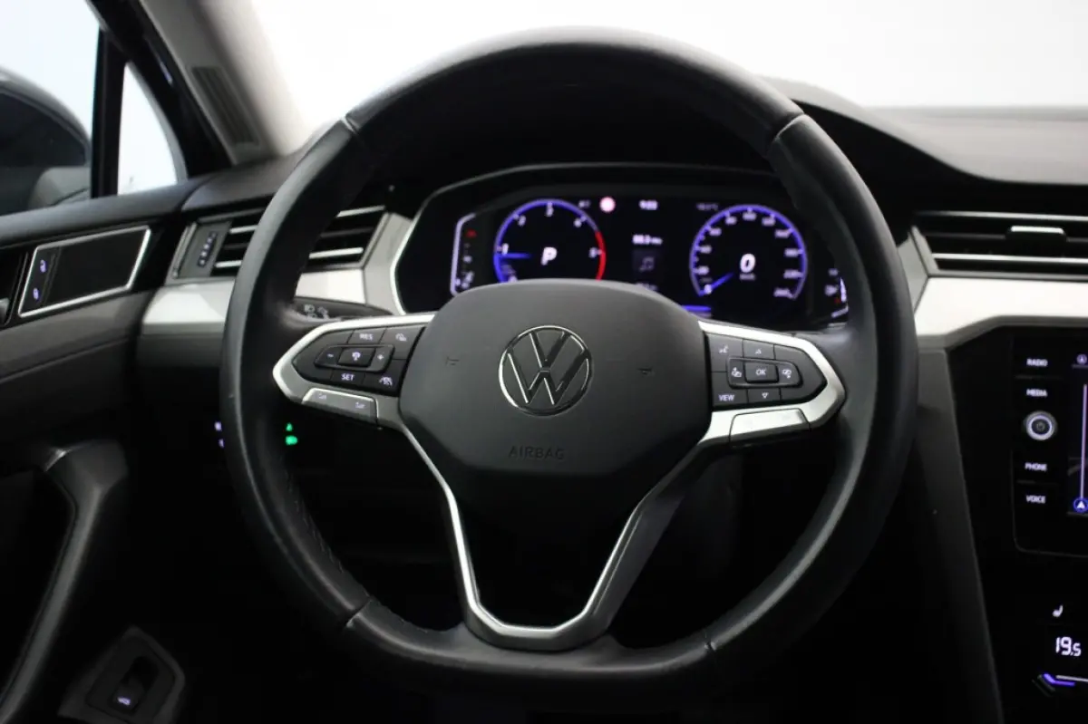2.0 TDI Business Automaat - Digitaal Cockpit, Carplay, Stoelverw.