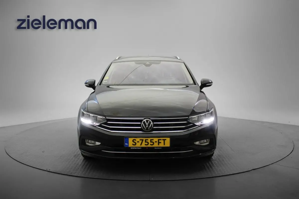 2.0 TDI Business Automaat - Digitaal Cockpit, Carplay, Stoelverw.