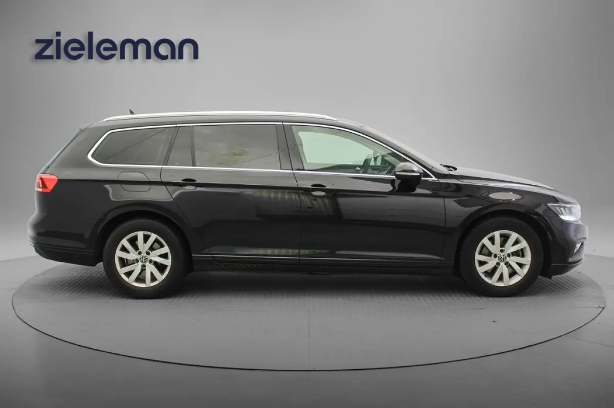 2.0 TDI Business Automaat - Digitaal Cockpit, Carplay, Stoelverw.
