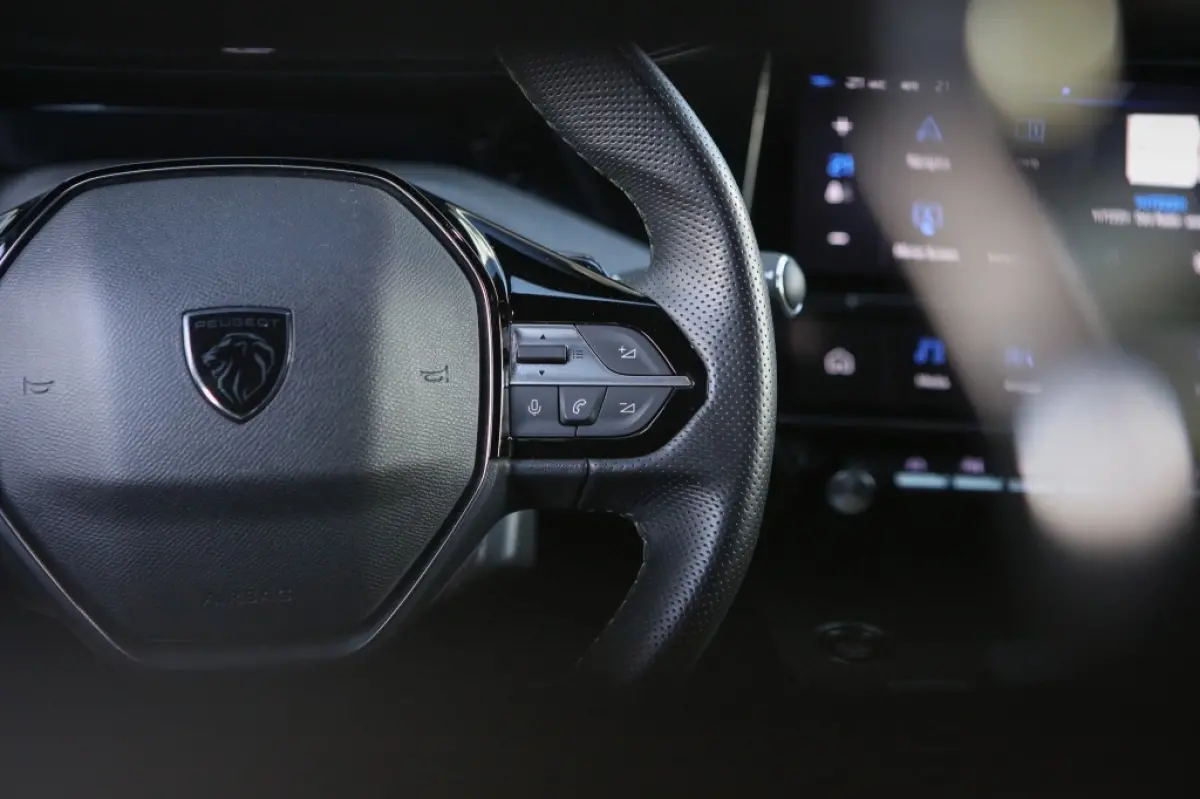 1.6 PHEV 225 GT