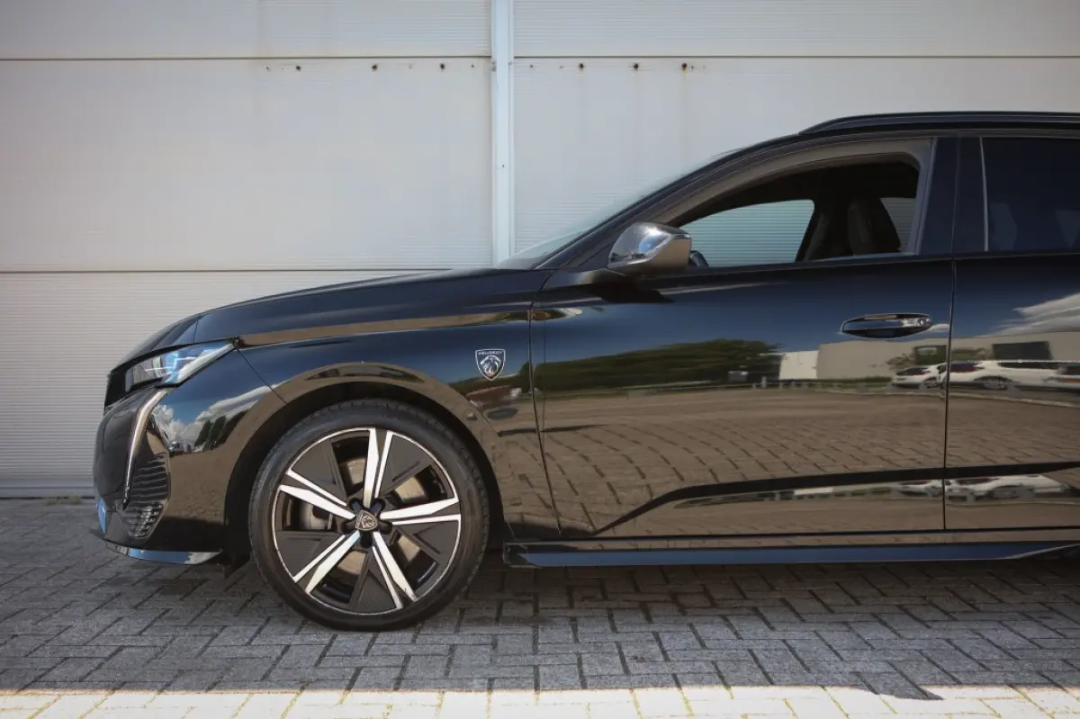 1.6 PHEV 225 GT
