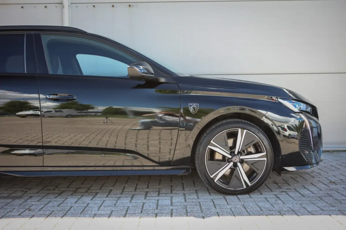 1.6 PHEV 225 GT