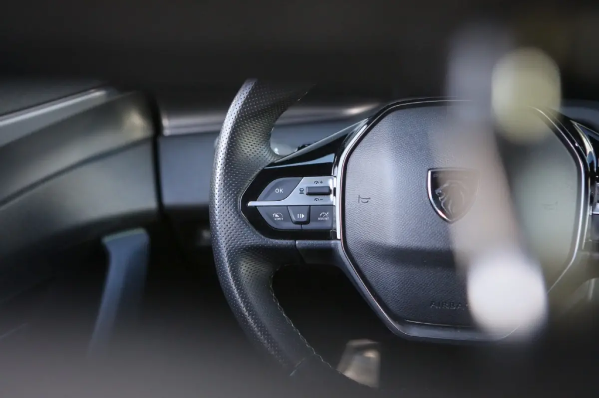 1.6 PHEV 225 GT