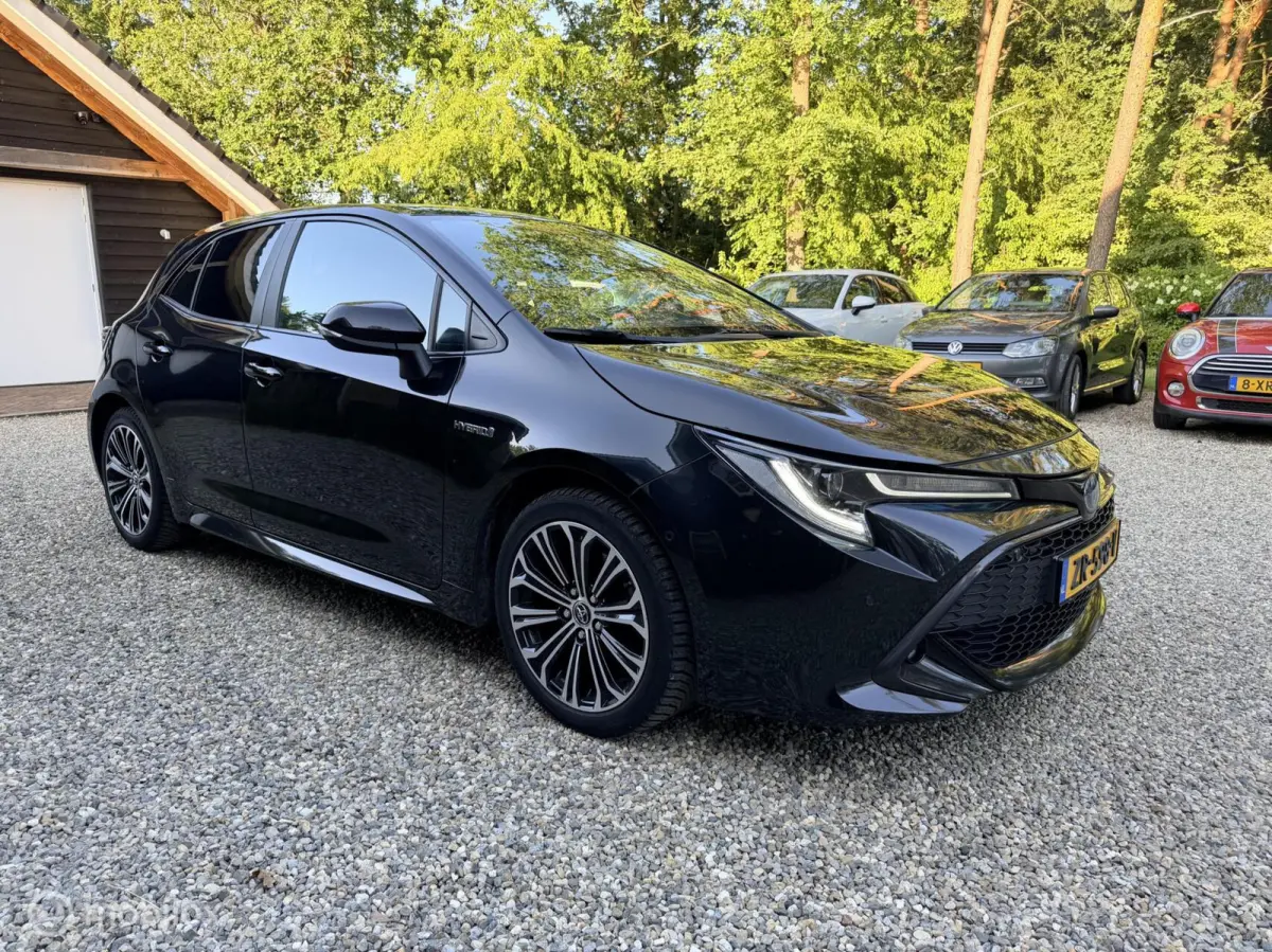 2.0 Hybrid First Edition