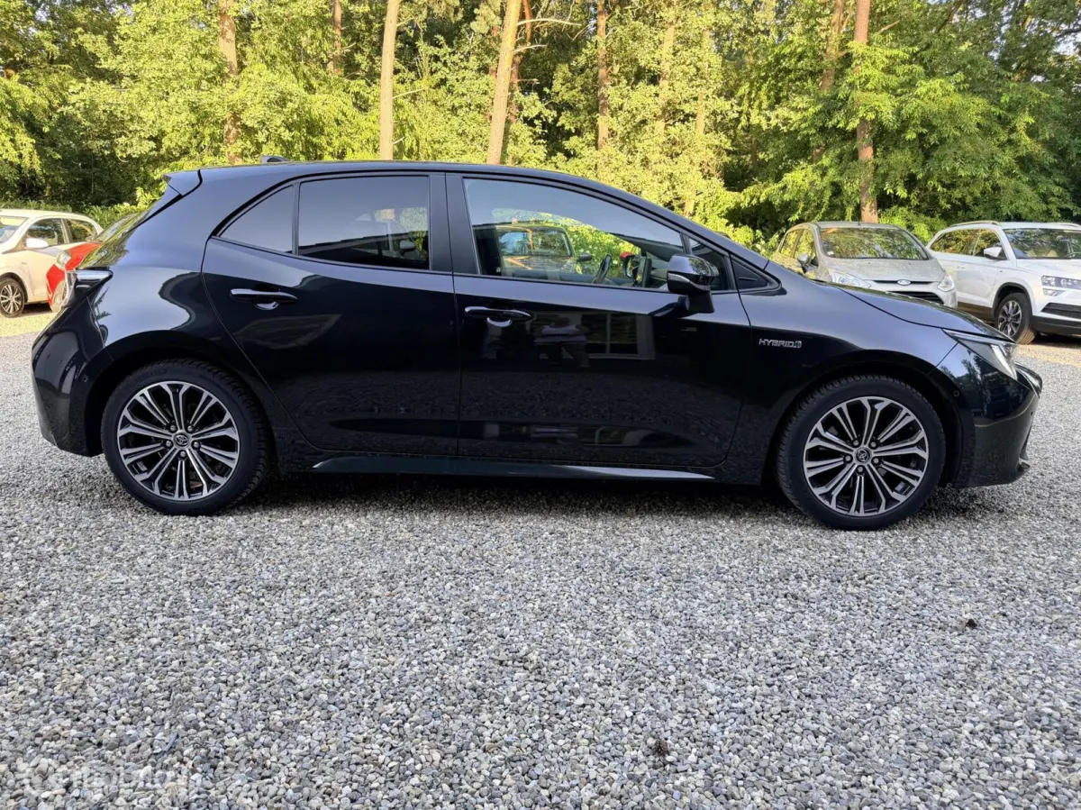 2.0 Hybrid First Edition