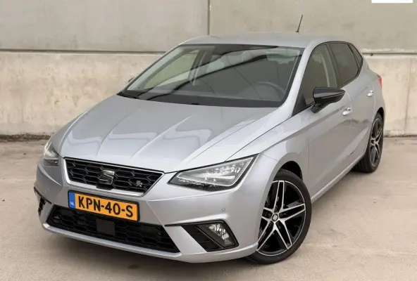 1.5 TSI EVO FR 18'' Beats Camera CarPlay Navi ACC
