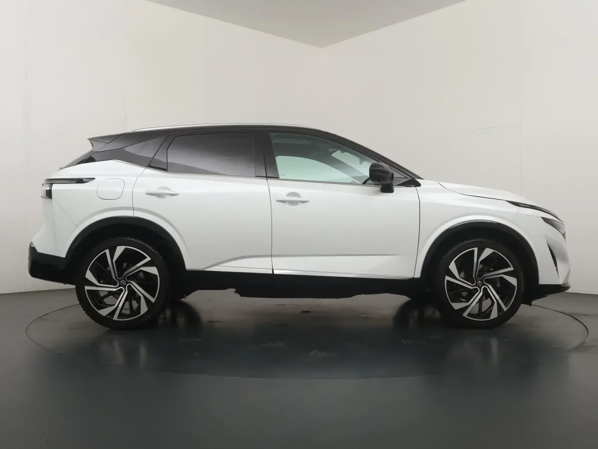 1.3 MHEV Xtronic Tekna Plus | Panoramadak | Lederen Bekl. | BOSE Audio |