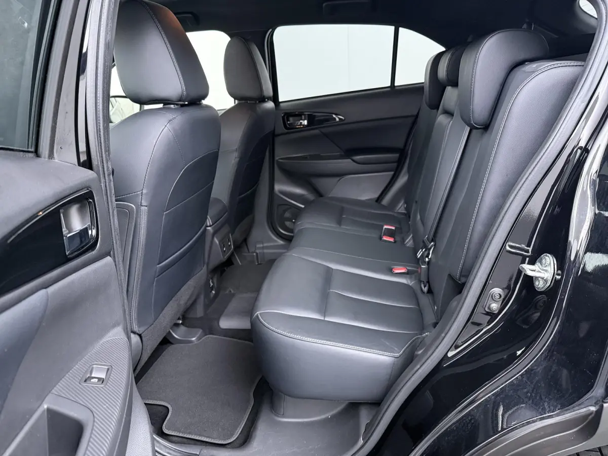 2.4 PHEV Instyle | Panoramadak | Adapt. Cruise |