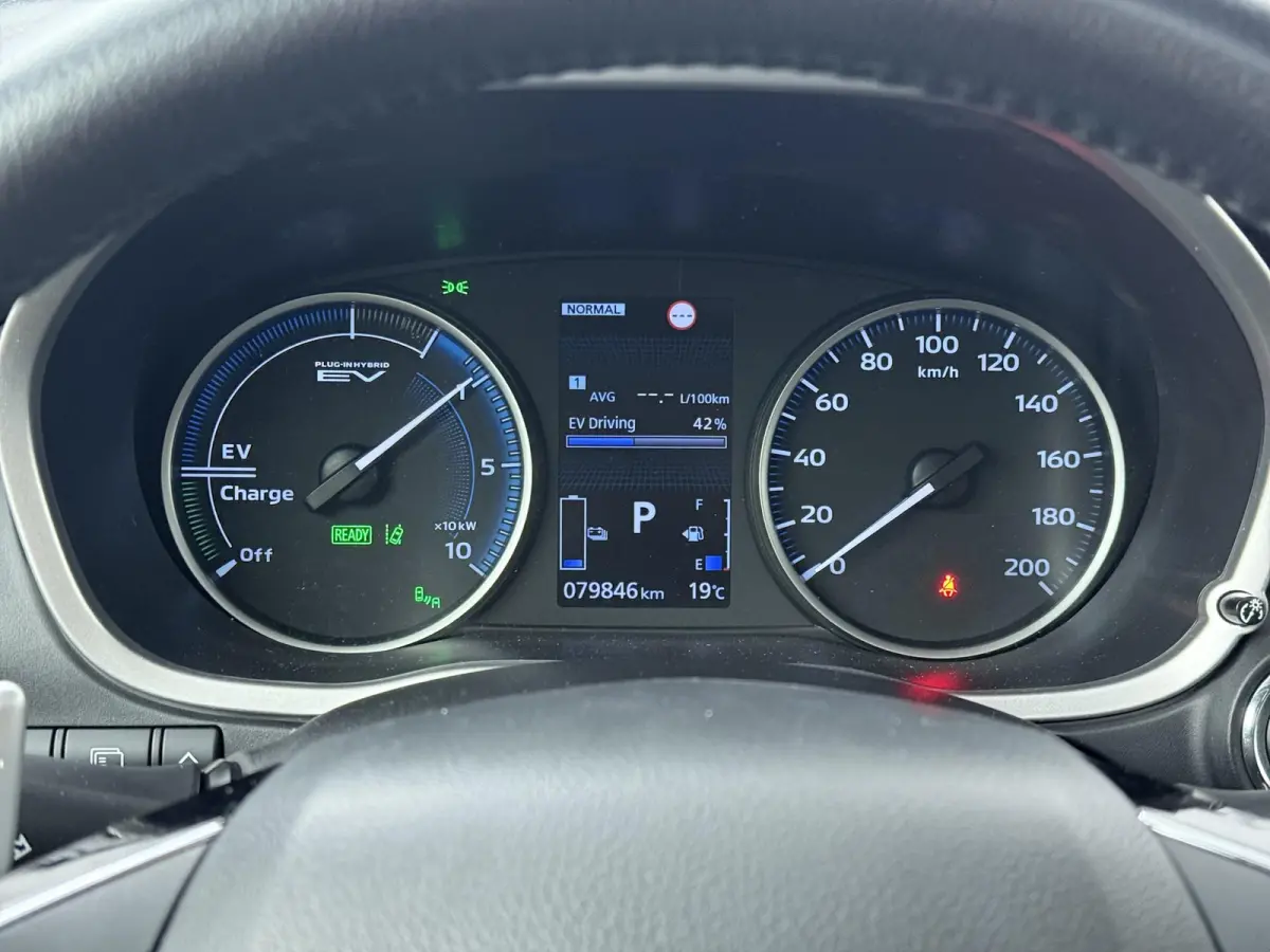 2.4 PHEV Instyle | Panoramadak | Adapt. Cruise |