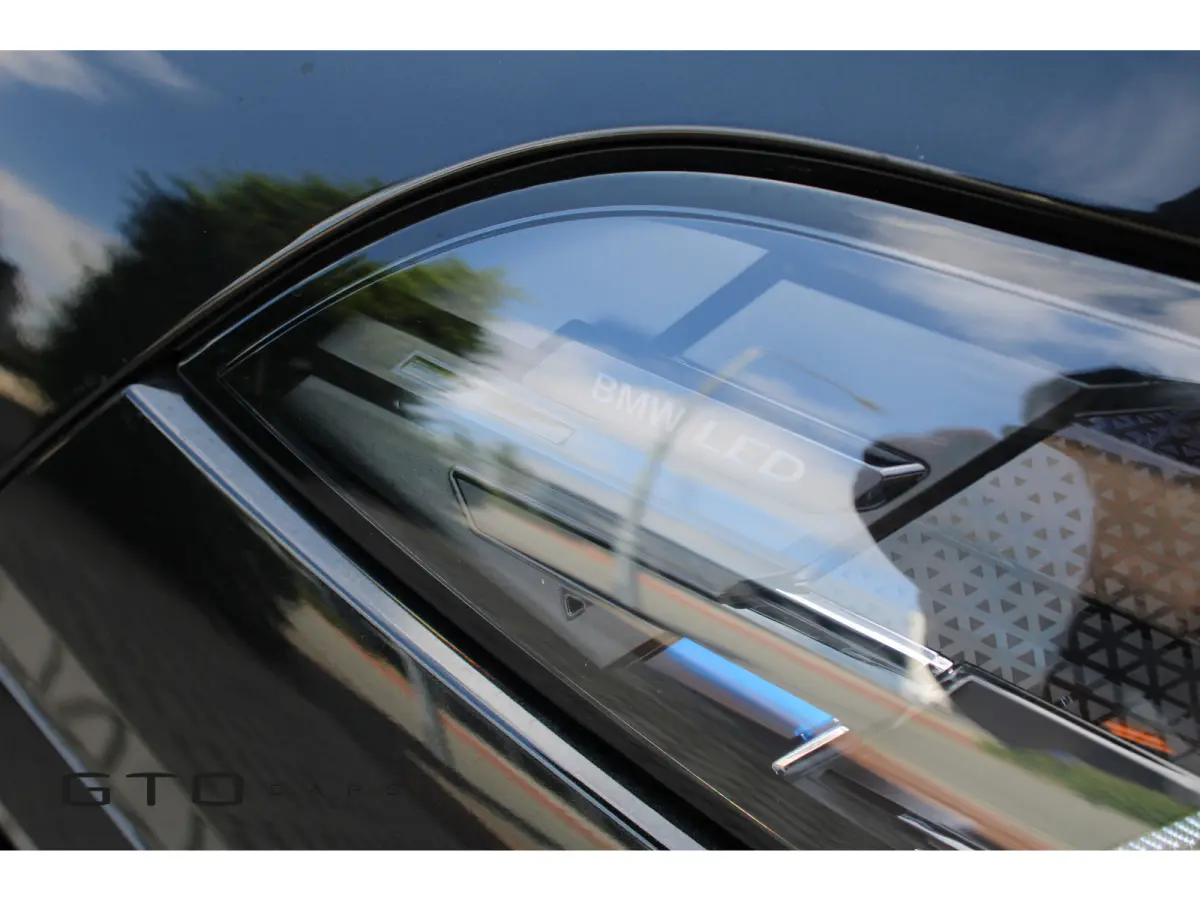 xDrive50e M Performance/Individual Leder/22''/M Sport/Harman Kardon/Massage/ Surround Camera/HUD/Trekhaak/ BTW
