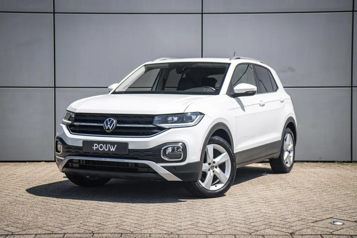 1.0 TSI 110pk DSG Style | Stoelverwarming | Navigatie | Grootlichtassistent | Adaptive Cruise Control | 17'' Velgen