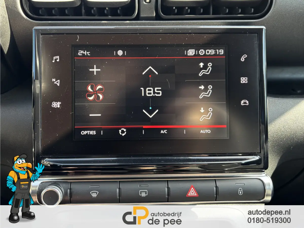 1.2 PureTech Feel GARANTIE/TREKHAAK/CRUISE/CLIMA/CARPLAY/PARKEERSENSOREN rijklaarprijs!