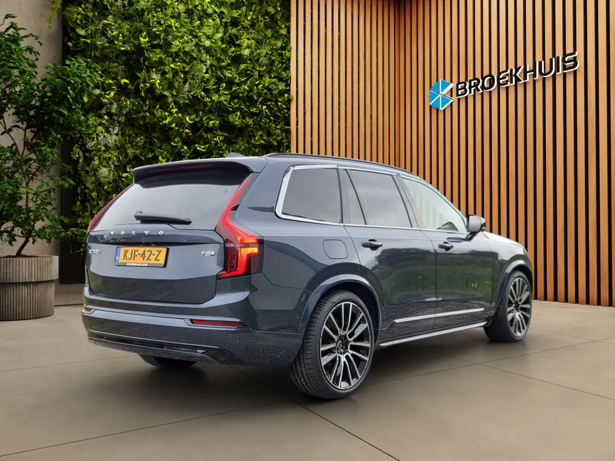 2.0 T8 Plug-in hybrid AWD Ultra Dark Exec. Ed. | Bowers&Wilkins | Luchtvering | Massage/ventilatie | 22" Velgen