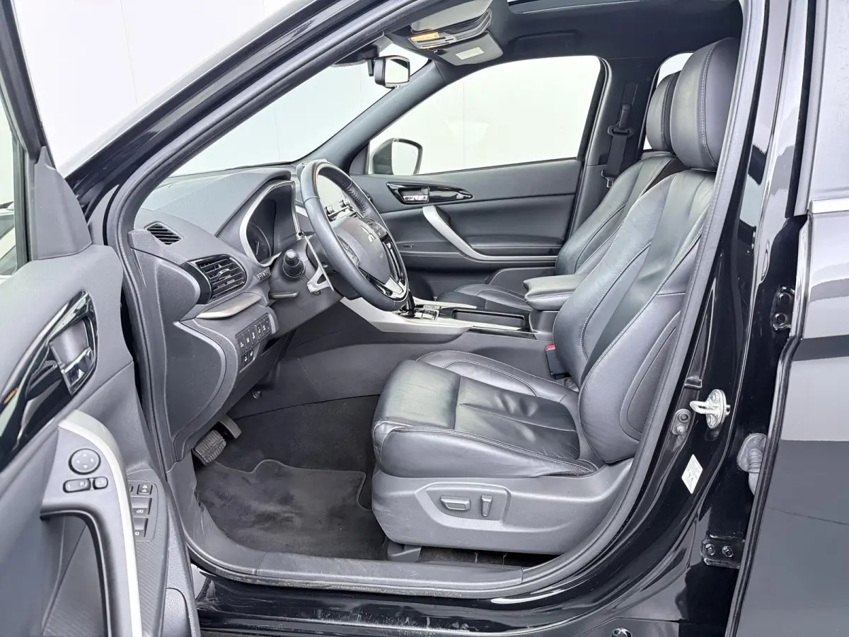 2.4 PHEV Instyle | Panoramadak | Adapt. Cruise |