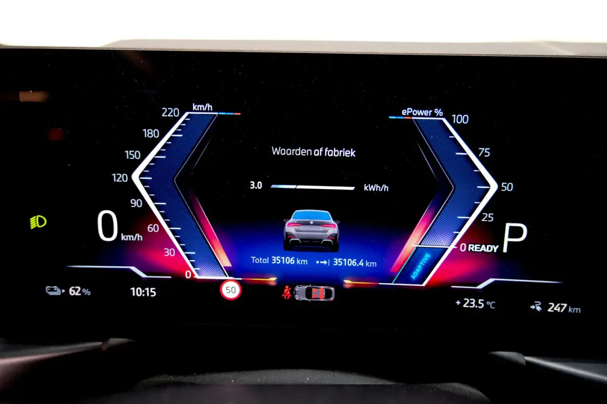 eDrive40 84 kWh M-Sport | Harman Kardon