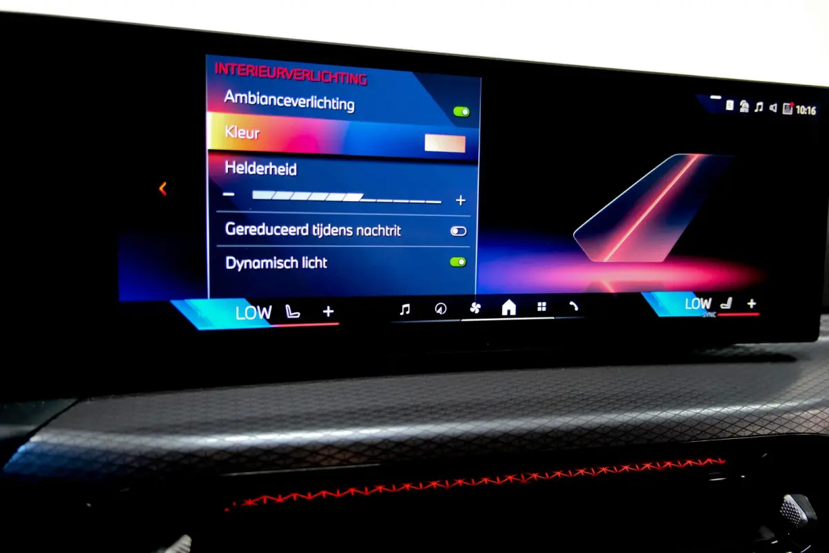eDrive40 84 kWh M-Sport | Harman Kardon