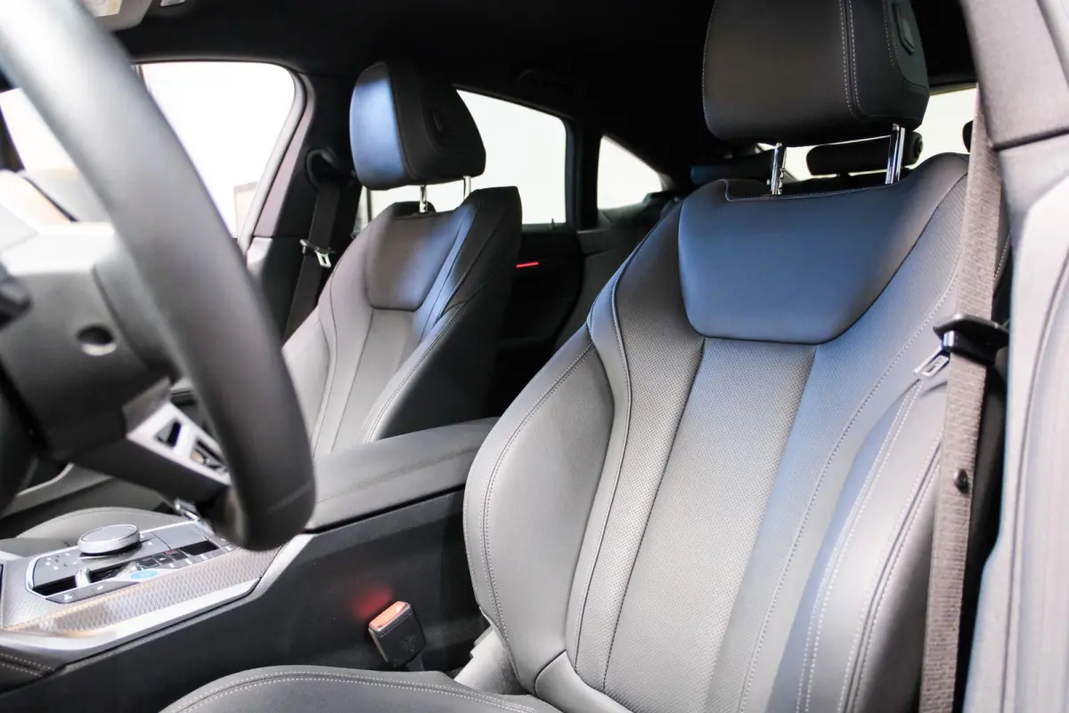 eDrive40 84 kWh M-Sport | Harman Kardon