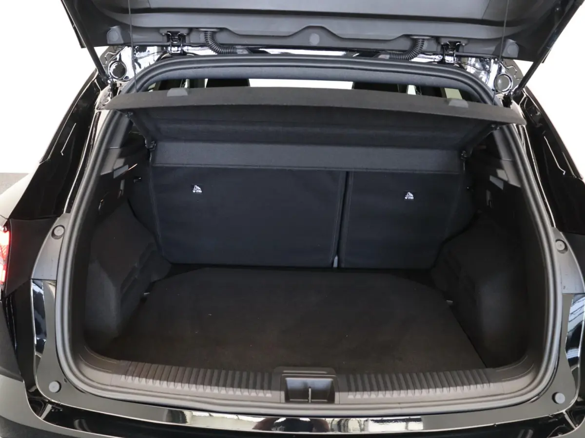 E-Tech full hybrid 200pk techno | Vijf jaar garantie | All season banden | 20" lichtmetalen velgen | Achteruitrijcamera |