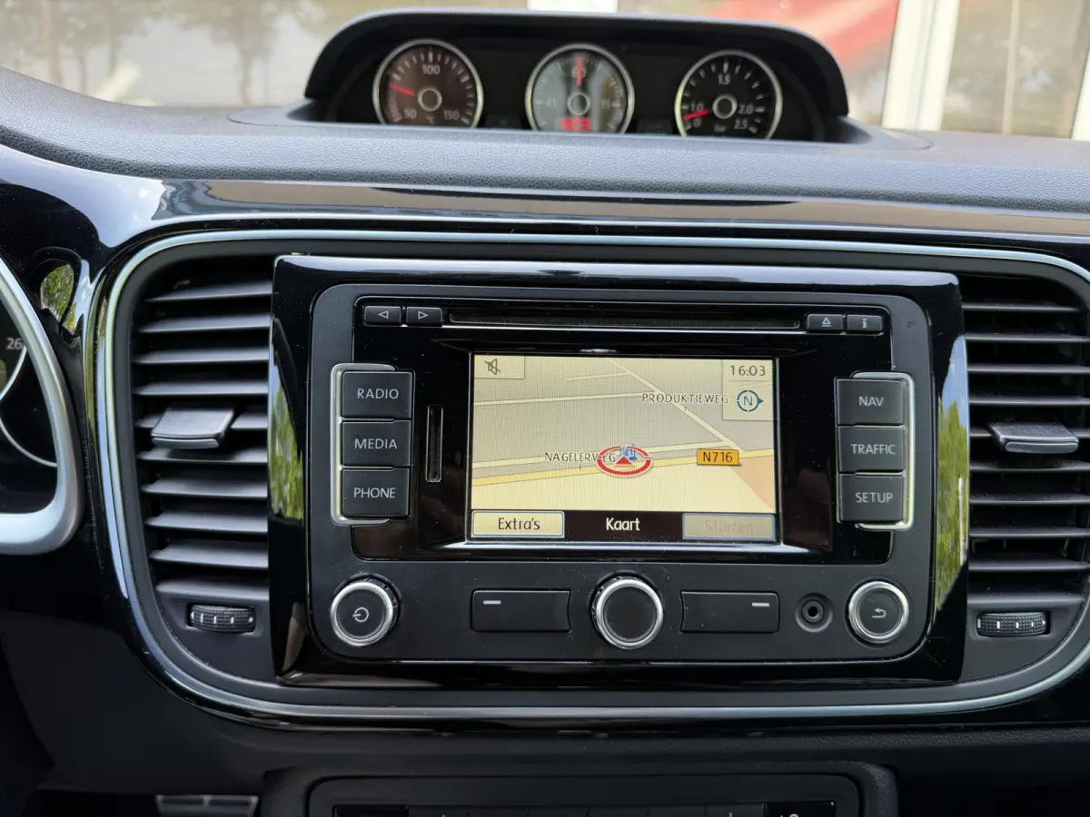 1.4 TSI Trend Automaat / Sportstoelen / Carplay / PDC v+a / Clima