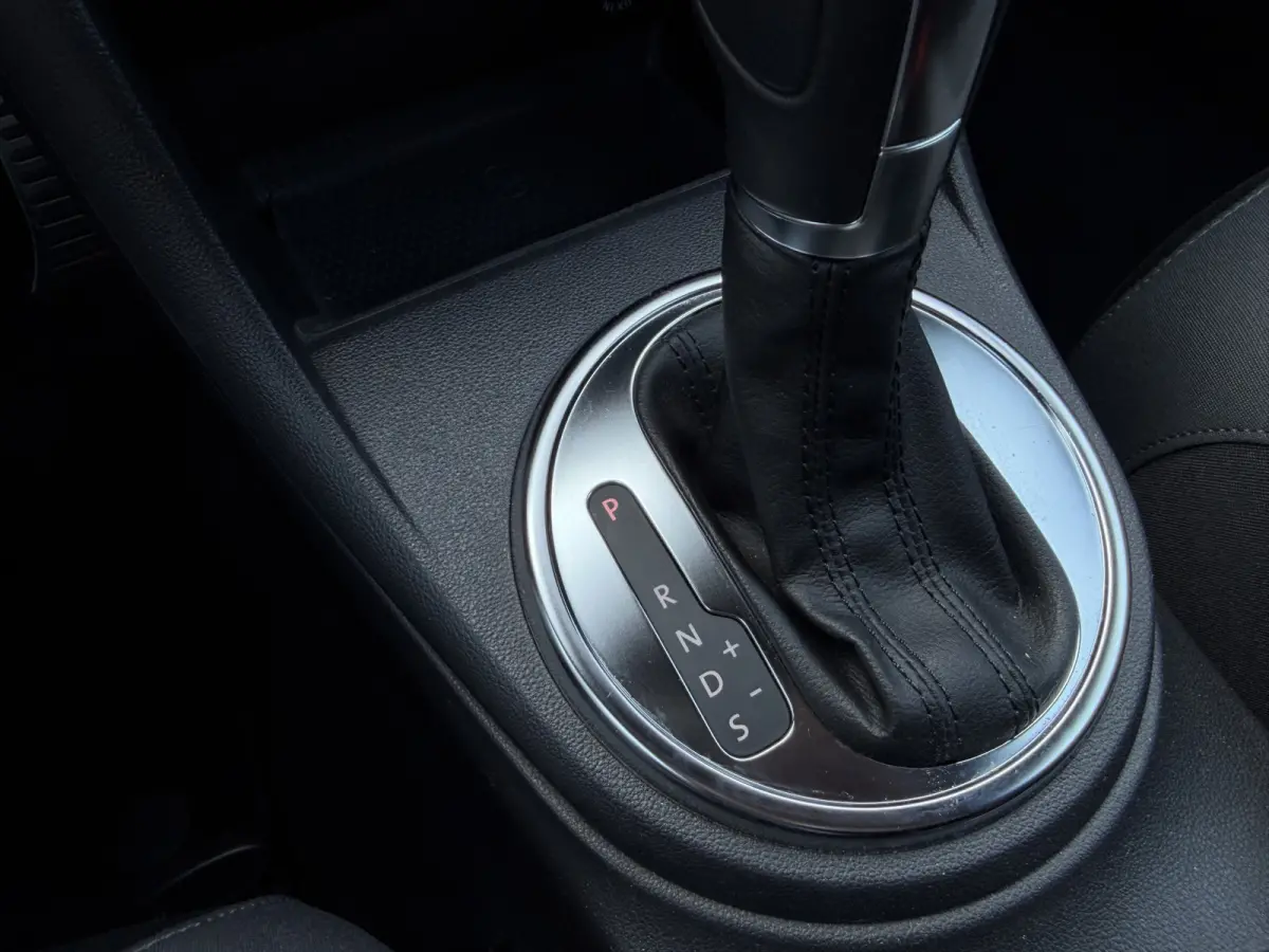 1.4 TSI Trend Automaat / Sportstoelen / Carplay / PDC v+a / Clima