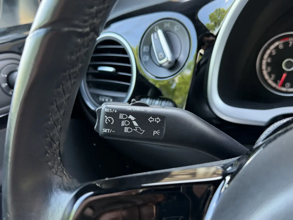 1.4 TSI Trend Automaat / Sportstoelen / Carplay / PDC v+a / Clima