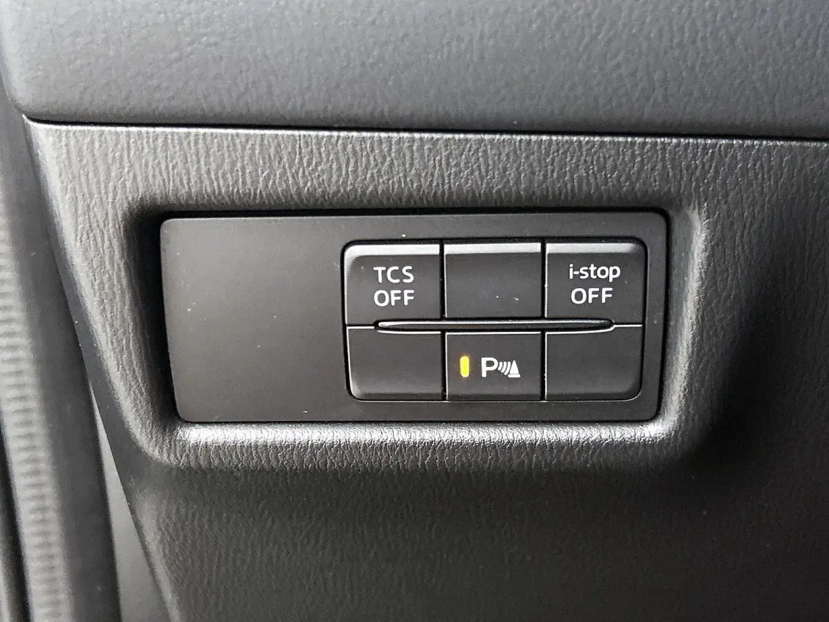 2.0 SkyActiv-G 165 Skylease | TREKHAAK | CAMERA | NAVIGATIE | STOEL-STUURWIELVERWARMING | KLIMAATREGELING