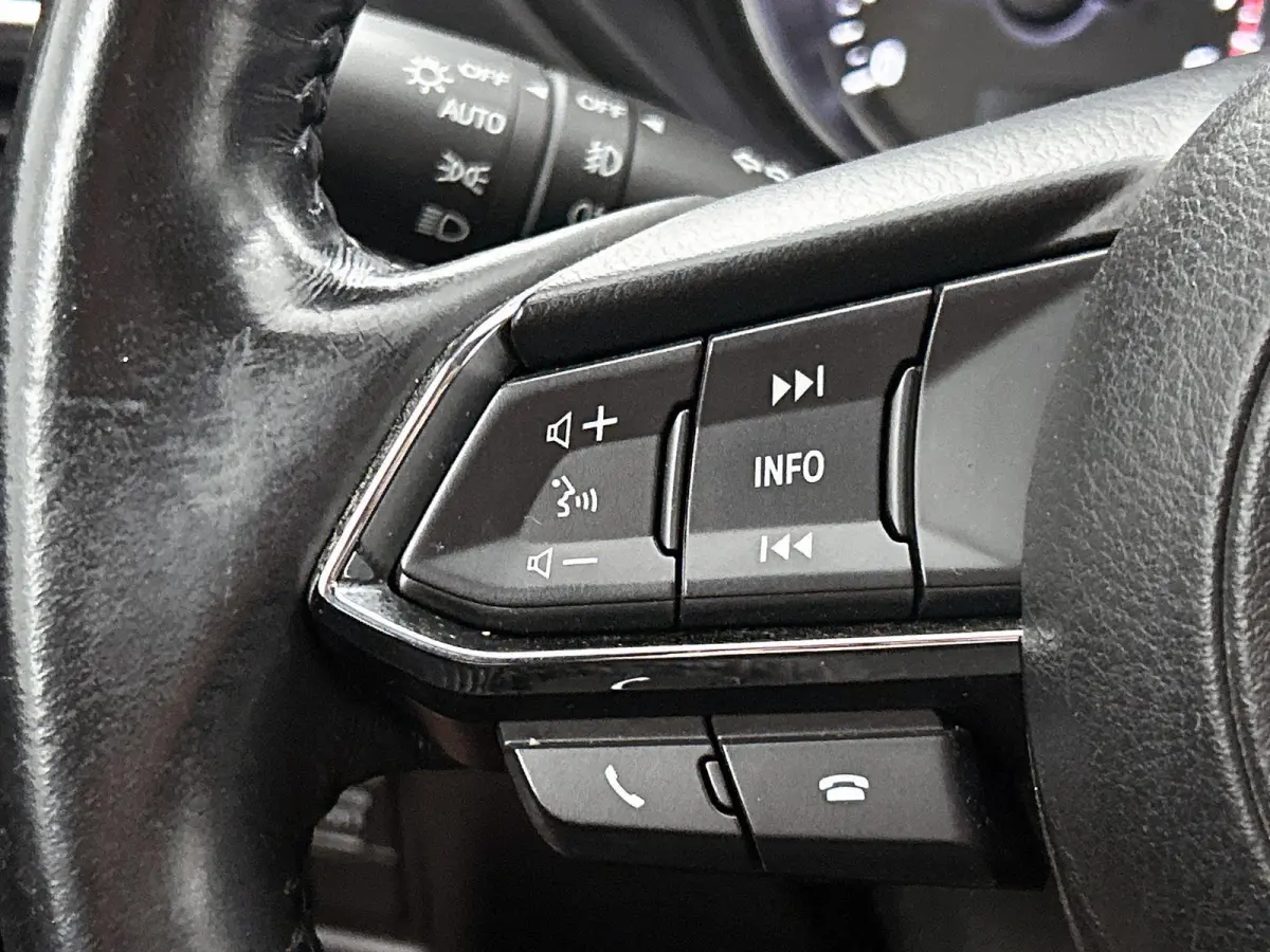 2.0 SkyActiv-G 165 Skylease | TREKHAAK | CAMERA | NAVIGATIE | STOEL-STUURWIELVERWARMING | KLIMAATREGELING