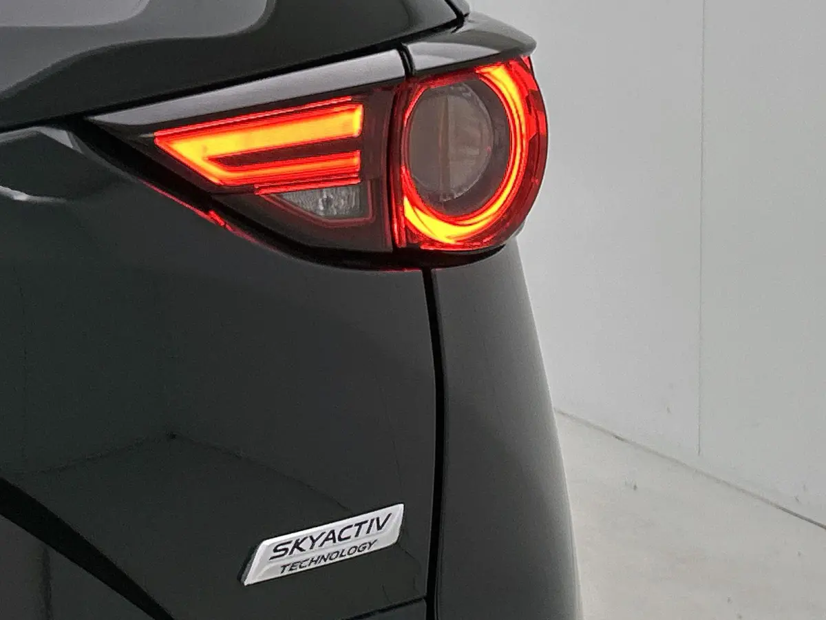 2.0 SkyActiv-G 165 Skylease | TREKHAAK | CAMERA | NAVIGATIE | STOEL-STUURWIELVERWARMING | KLIMAATREGELING
