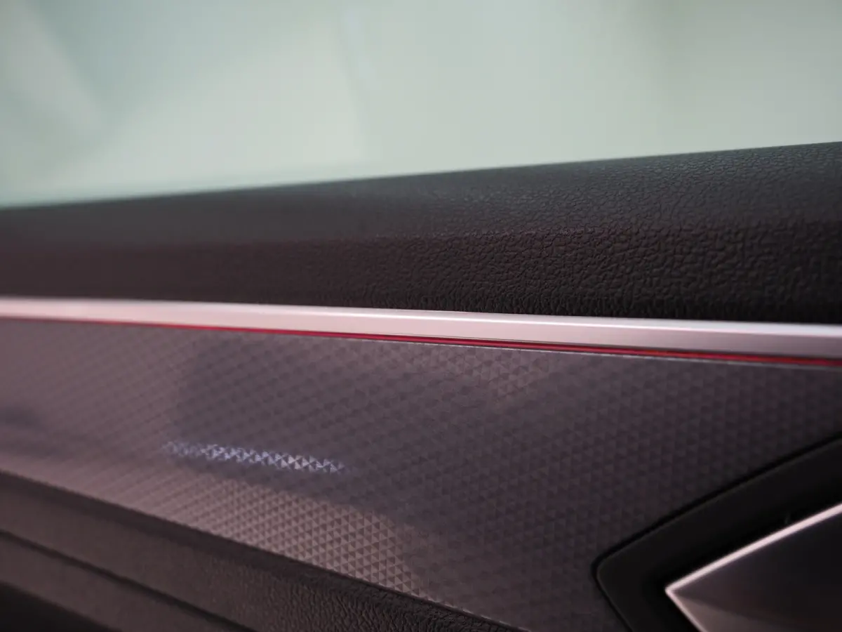 1.4 TSI eHybrid Elegance | Panoramadak | HUD | 360 | Sfeerlicht | Virtual | Adaptive Cruise | Dodehoek