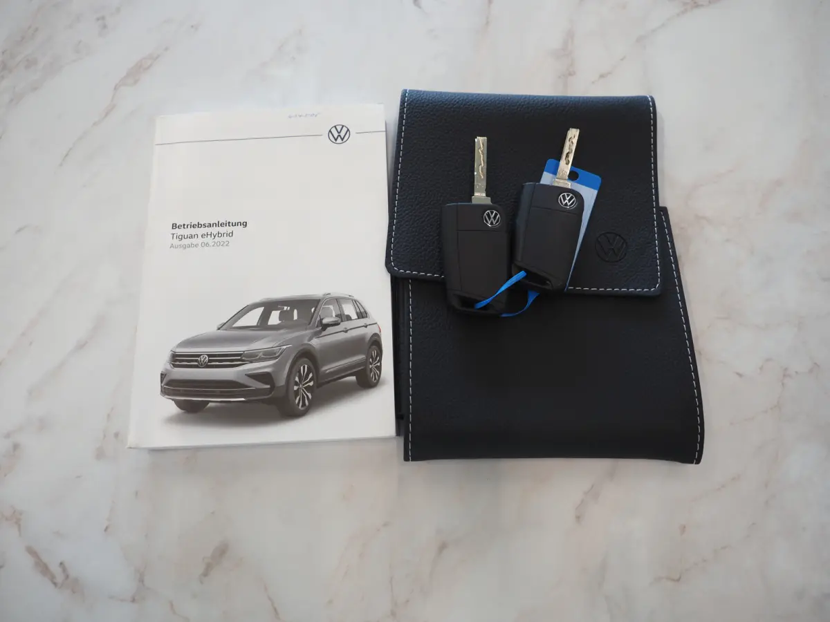 1.4 TSI eHybrid Elegance | Panoramadak | HUD | 360 | Sfeerlicht | Virtual | Adaptive Cruise | Dodehoek